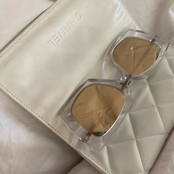 Gorgeous CHANEL clear with gold tone mirror lenses and gold logo accents. - Picture 5 of 10
